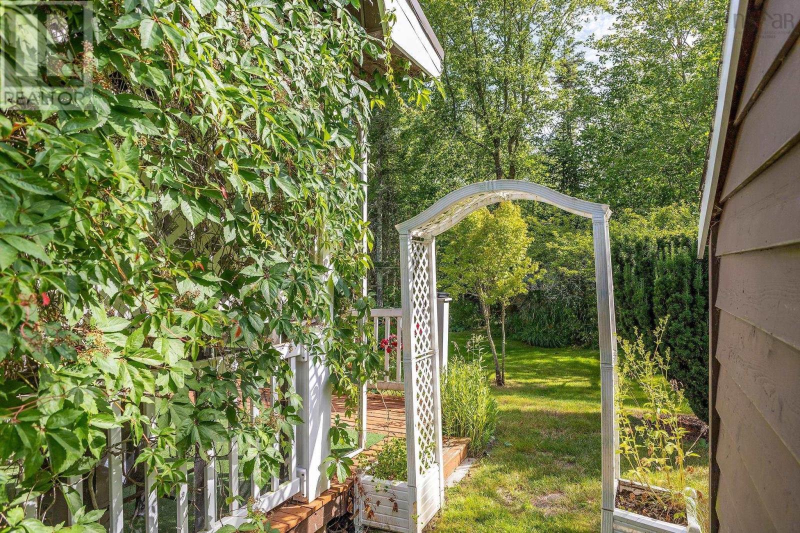 12 Angies Walk, Milford, Nova Scotia  B0N 1Y0 - Photo 36 - 202518974