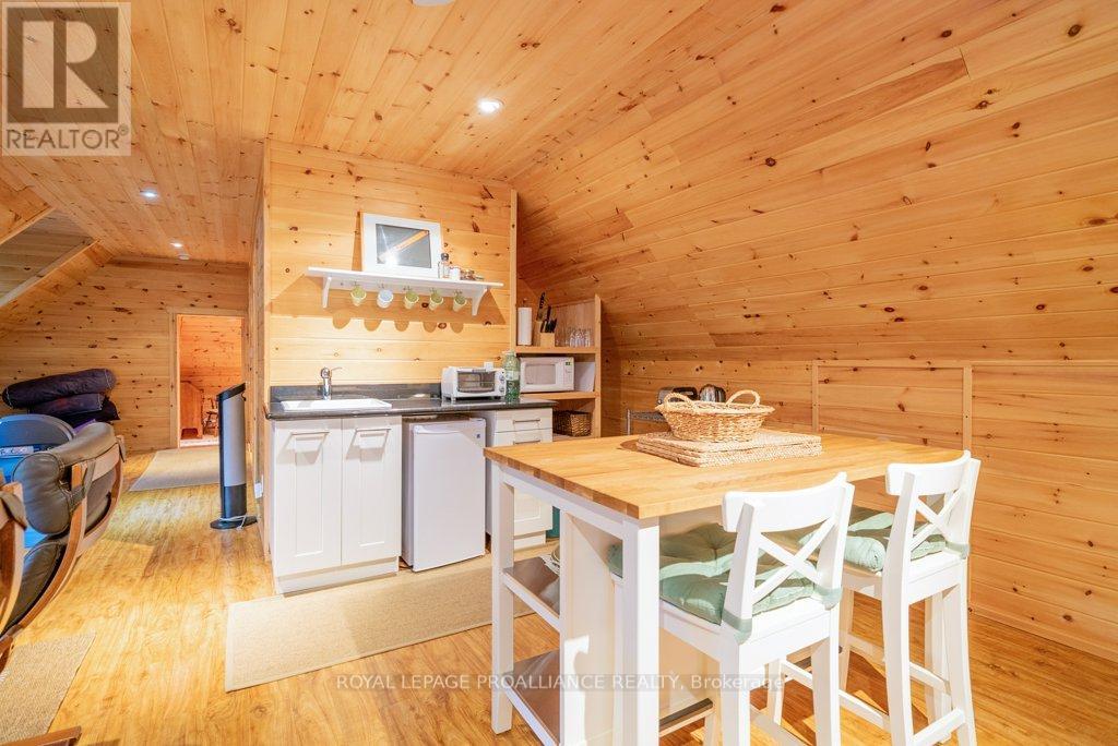 403 Henniger Road, Addington Highlands, Ontario  K0H 1K0 - Photo 43 - X12331928