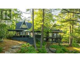 403 HENNIGER ROAD, Addington Highlands, Ontario