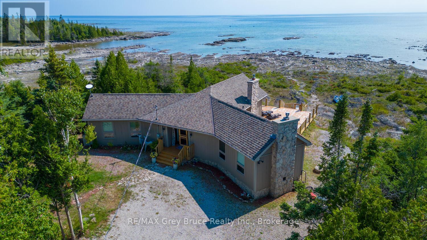 157 Zorra Drive, Northern Bruce Peninsula, Ontario  N0H 2R0 - Photo 2 - X12331929