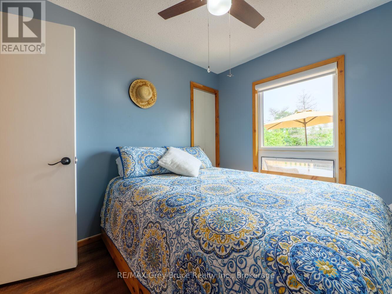 157 Zorra Drive, Northern Bruce Peninsula, Ontario  N0H 2R0 - Photo 31 - X12331929