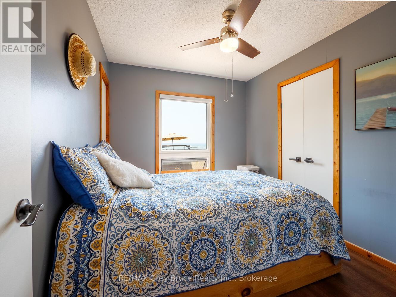 157 Zorra Drive, Northern Bruce Peninsula, Ontario  N0H 2R0 - Photo 32 - X12331929