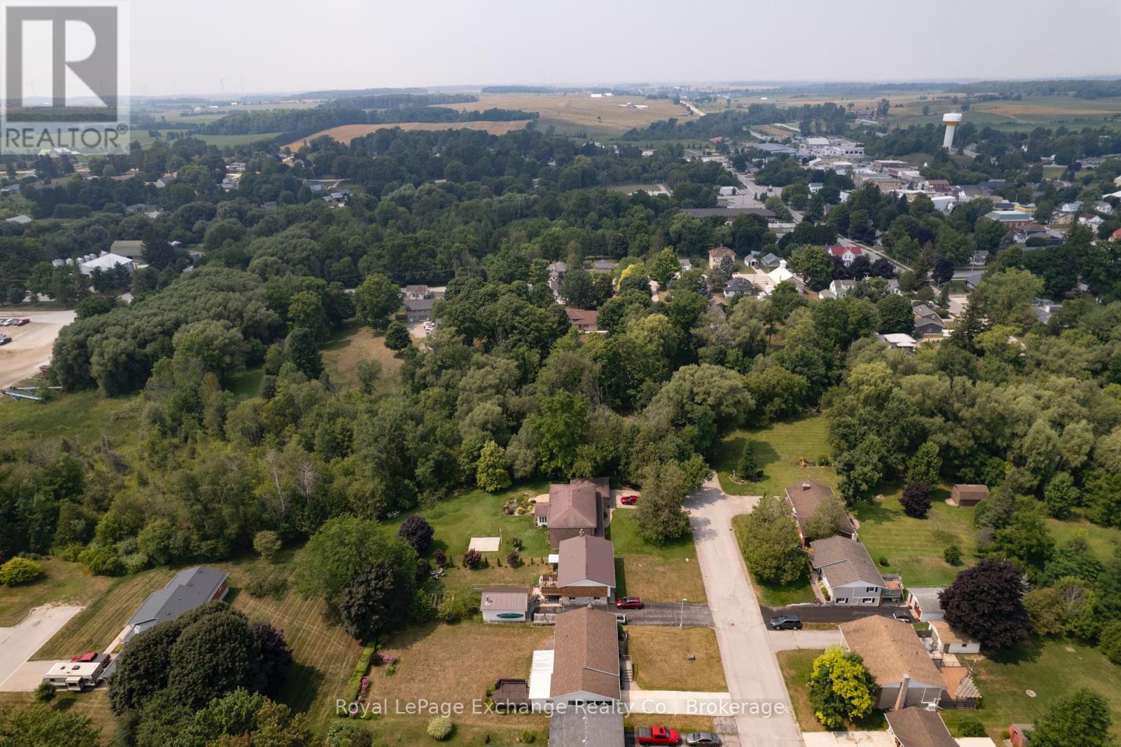 426 Elgin Street, Huron-Kinloss, Ontario  N0G 2H0 - Photo 6 - X12331944
