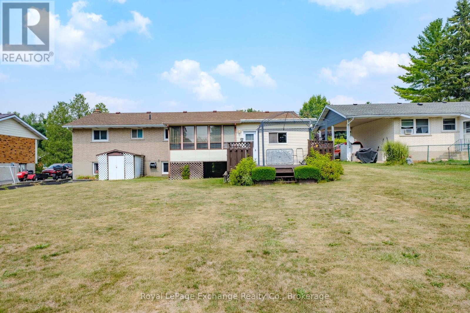 426 Elgin Street, Huron-Kinloss, Ontario  N0G 2H0 - Photo 8 - X12331944