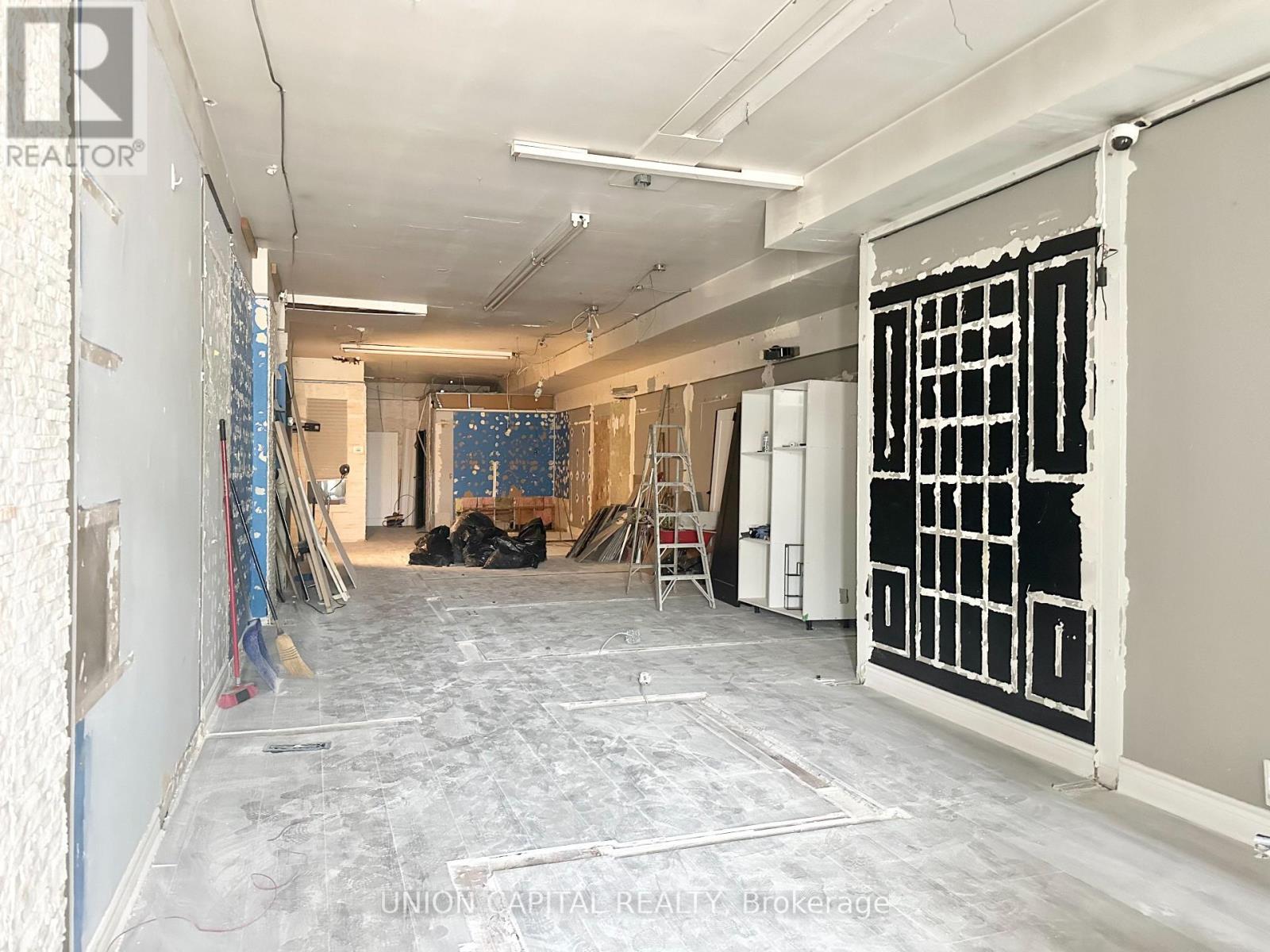 2815 Eglinton Avenue E, Toronto (Eglinton East), Ontario  M1J 2E1 - Photo 3 - E12331924