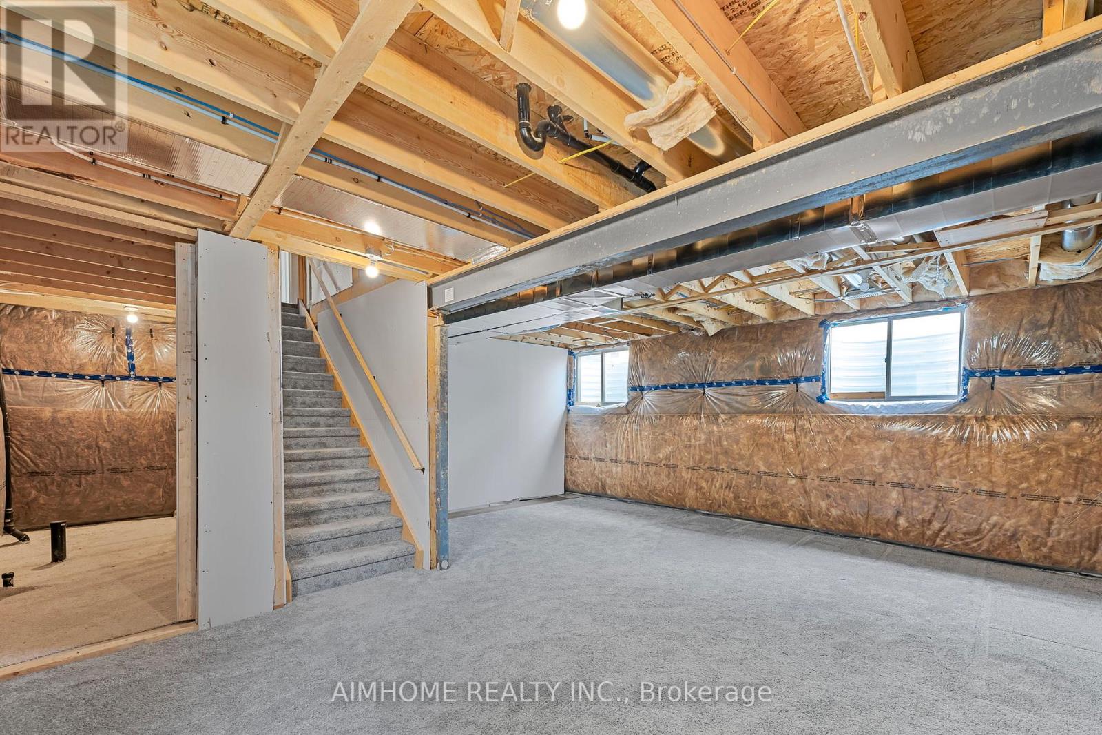 215 Byers Street, London South, Ontario  N6L 0J2 - Photo 36 - X12331911