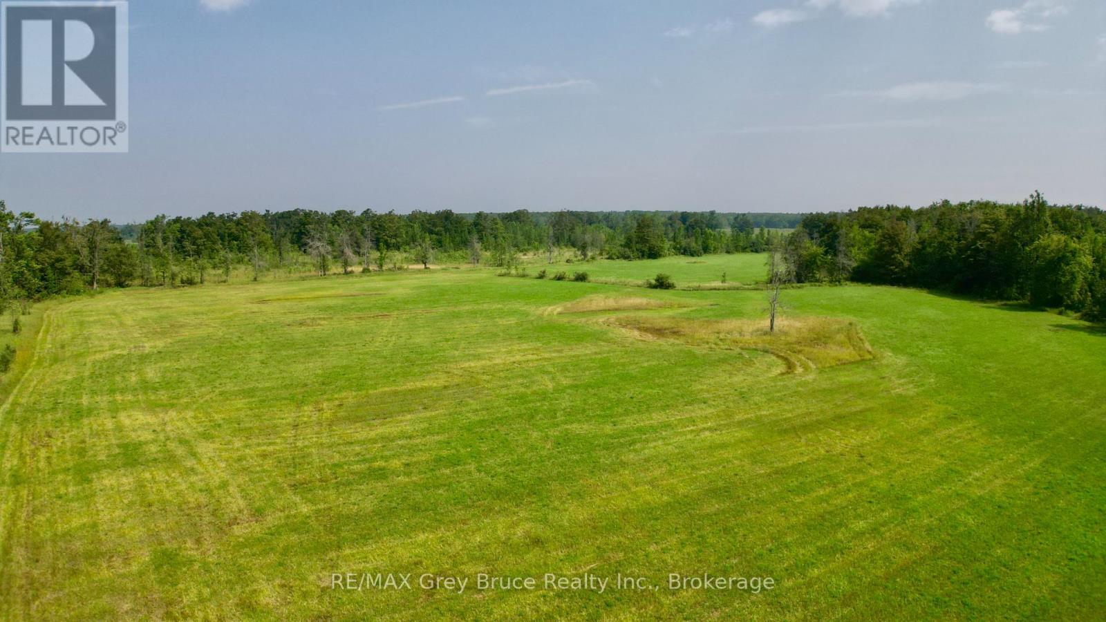 61 Crawford Drive, South Bruce Peninsula, Ontario  N0H 2T0 - Photo 25 - X12331956