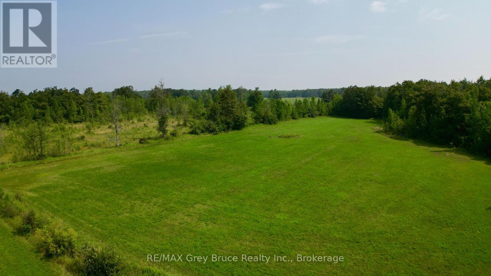 61 Crawford Drive, South Bruce Peninsula, Ontario  N0H 2T0 - Photo 26 - X12331956