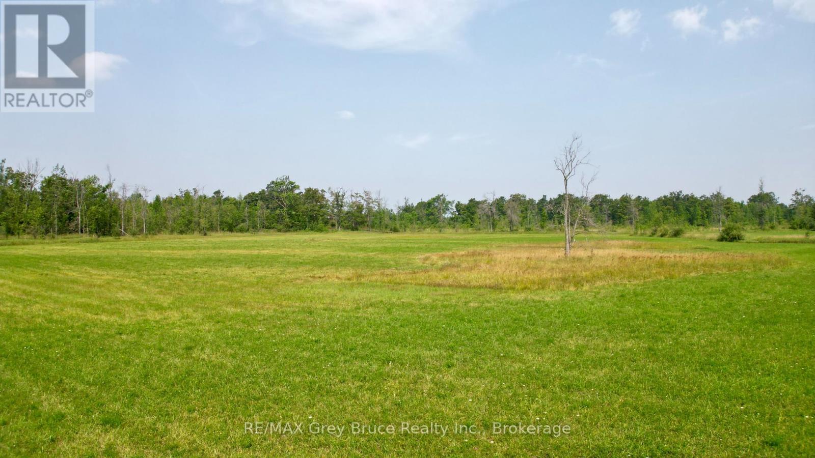 61 Crawford Drive, South Bruce Peninsula, Ontario  N0H 2T0 - Photo 39 - X12331956