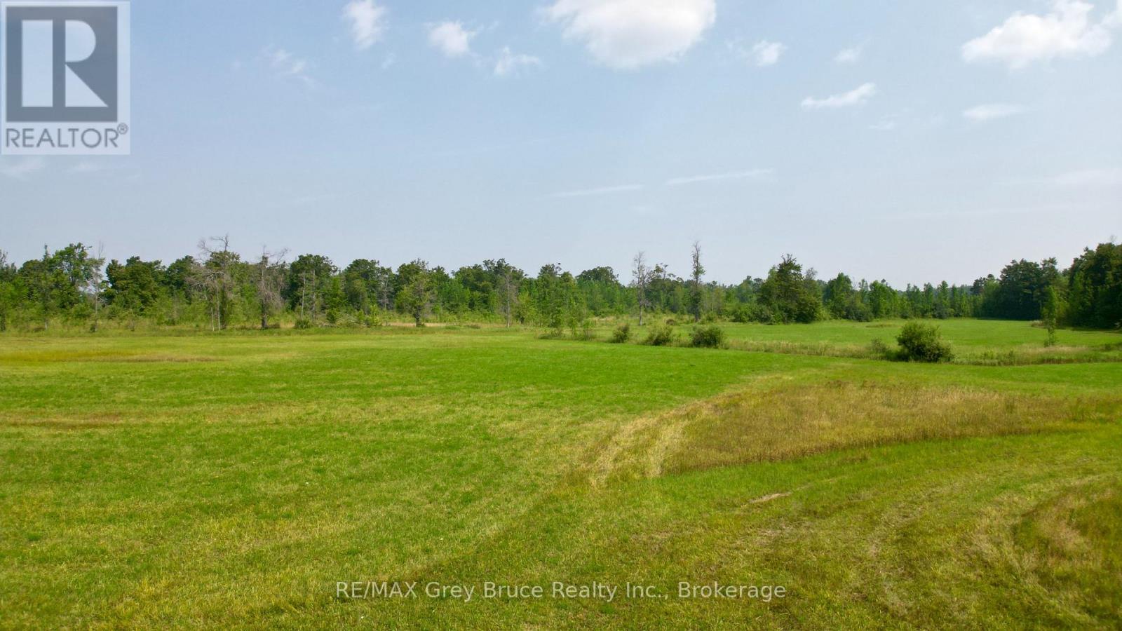 61 Crawford Drive, South Bruce Peninsula, Ontario  N0H 2T0 - Photo 40 - X12331956
