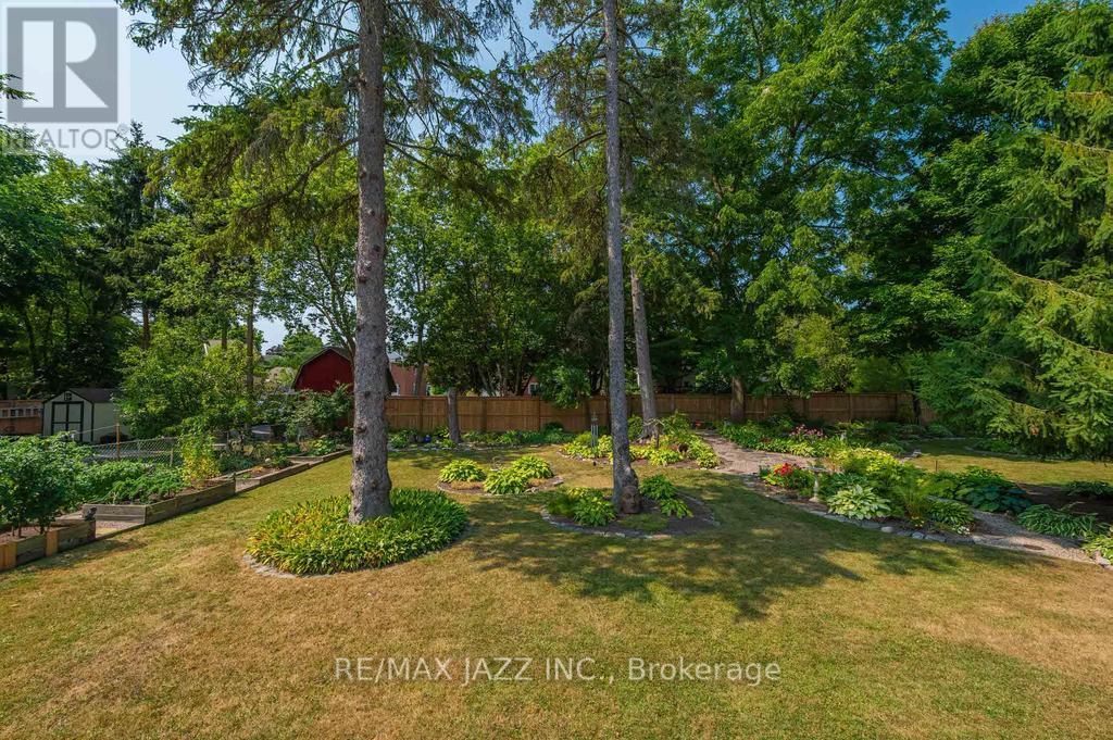 118 Richard Street, Greater Napanee, Ontario  K7R 2T4 - Photo 39 - X12329559