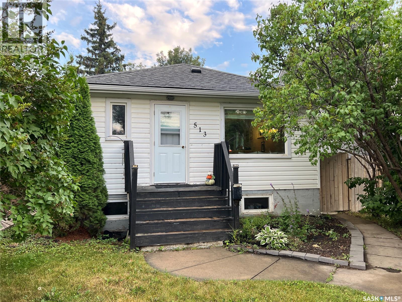 513 10th STREET E, prince albert, Saskatchewan