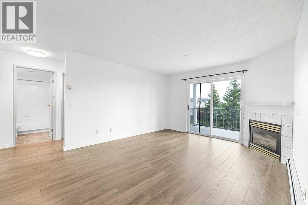 Property at 405, 33 Arbour Grove Close NW image 3