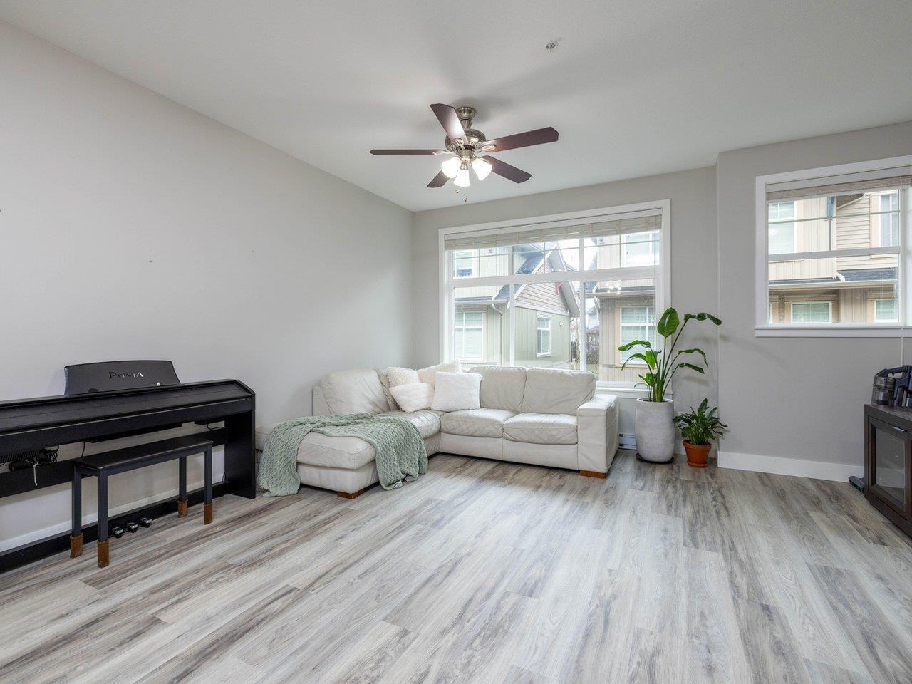 42 20966 77a Avenue, Langley, British Columbia  V2Y 0K9 - Photo 3 - R3035093