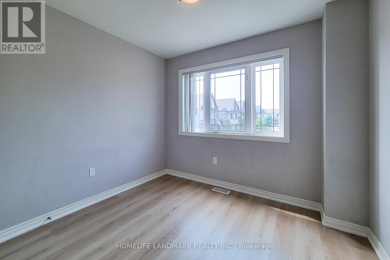 75 Sonoma Valley Crescent, Hamilton, Ontario  L9B 0J3 - Photo 25 - X12331957
