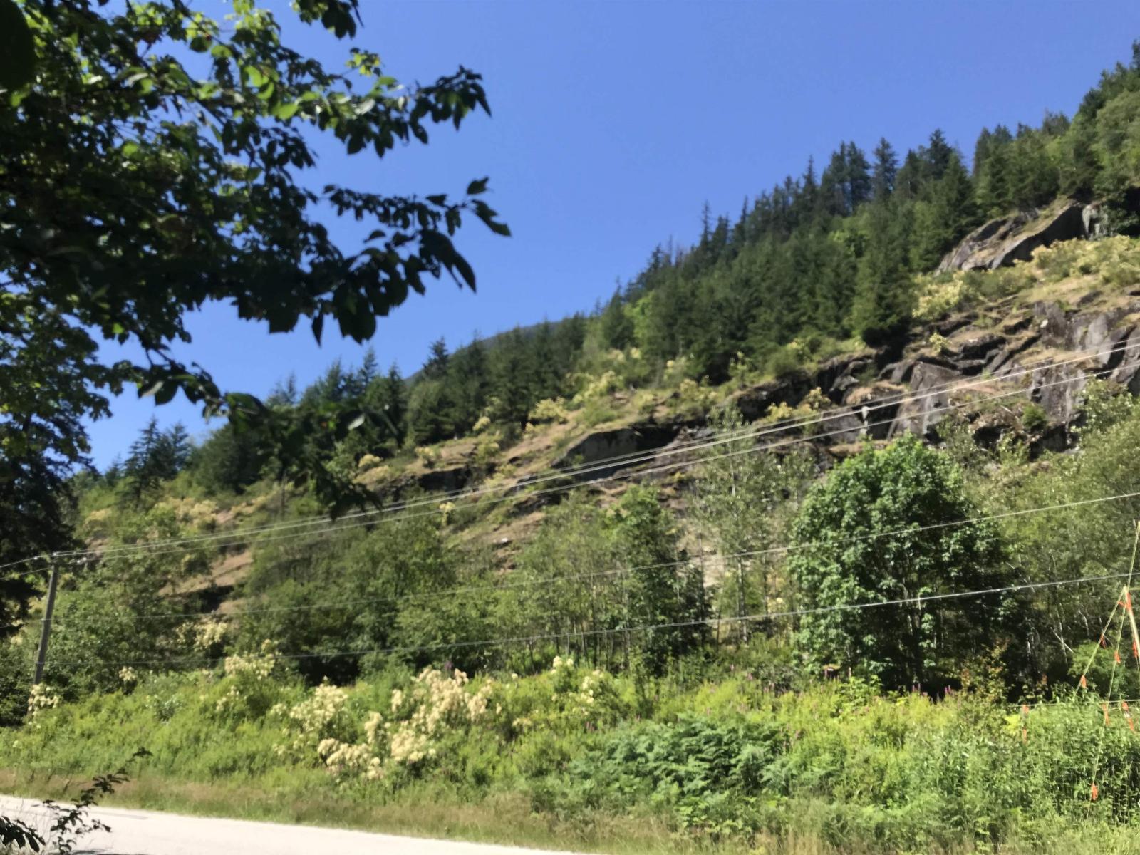 68451 Othello Road, Hope, Hope, British Columbia  V0X 1L1 - Photo 36 - R3022401