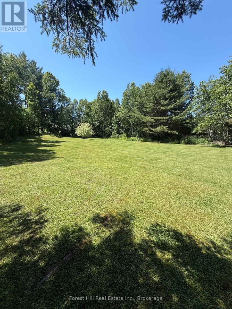 10709 522 Highway, Parry Sound Remote Area, Ontario  P0H 1A0 - Photo 7 - X12331968