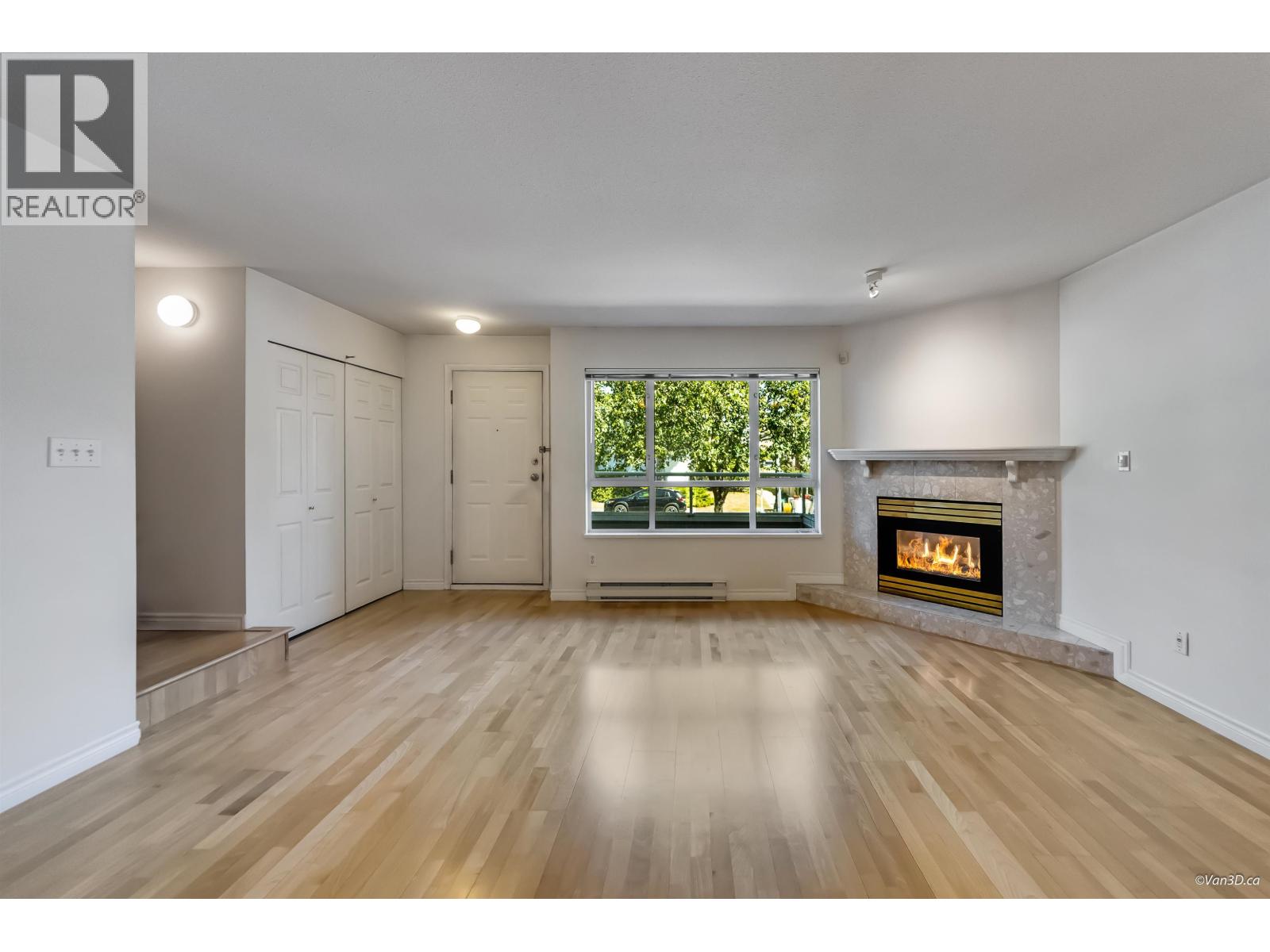 Property at 202 3938 ALBERT STREET image 4