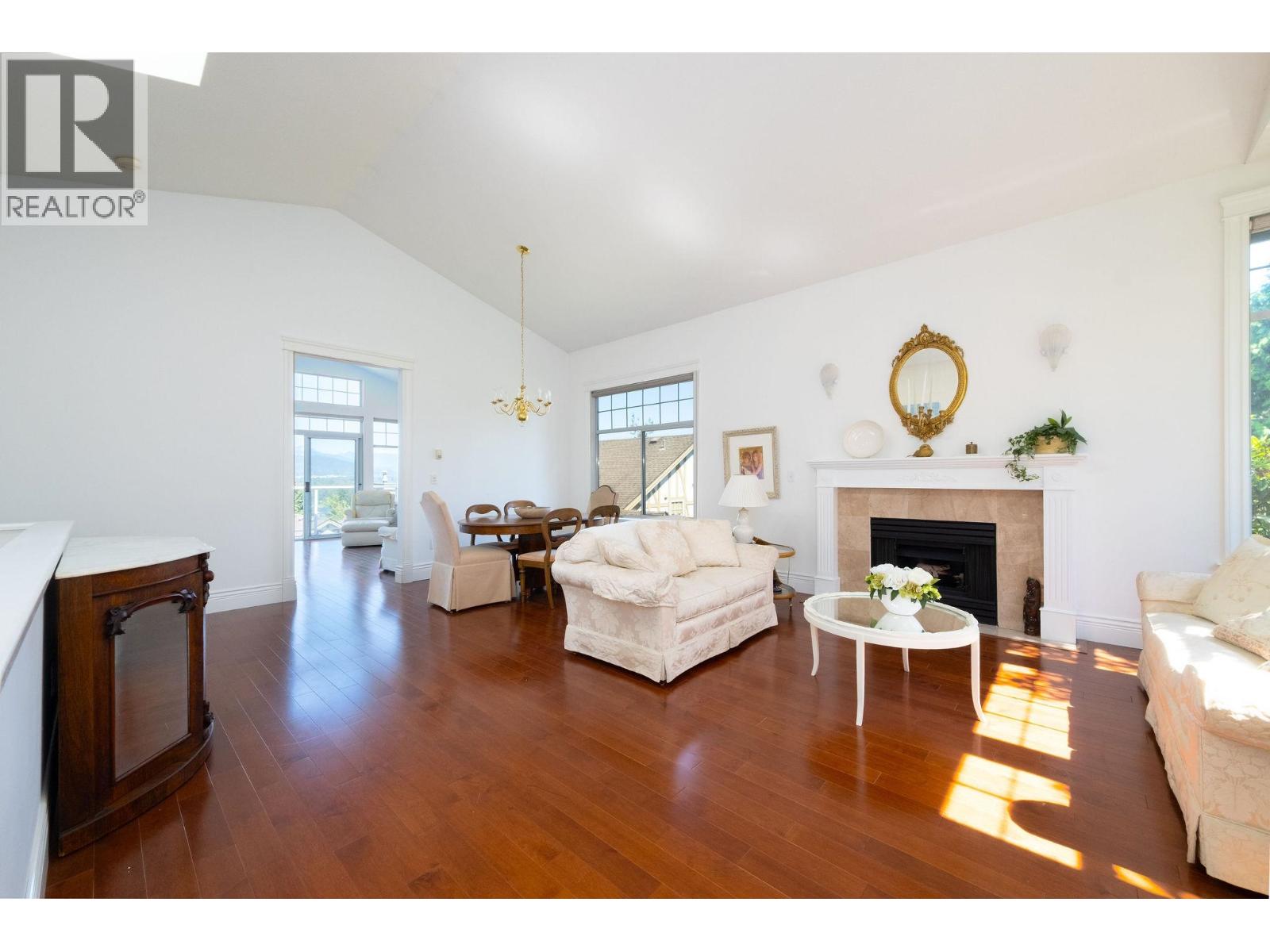 Property at 59 5221 OAKMOUNT CRESCENT image 3