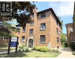 112 Margaret Avenue 114 - Uptown Waterloo/North Ward, Kitchener, Ca