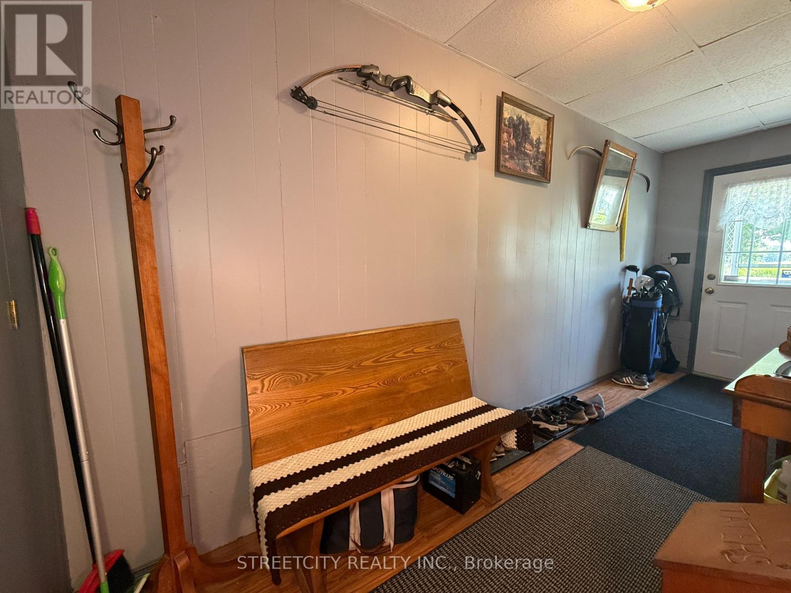 29422 Dawn Valley Road, Chatham-Kent, Ontario  N0P 2M0 - Photo 18 - X12332031