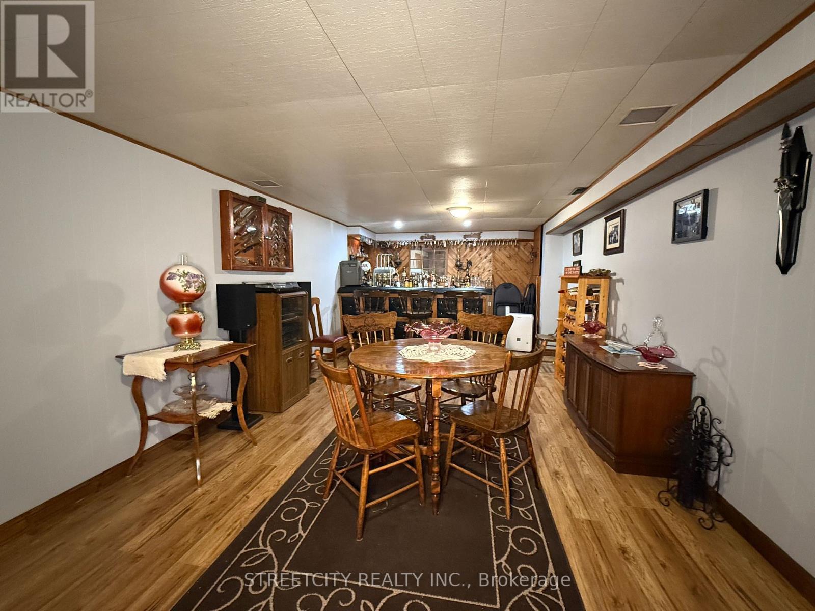 29422 Dawn Valley Road, Chatham-Kent, Ontario  N0P 2M0 - Photo 20 - X12332031