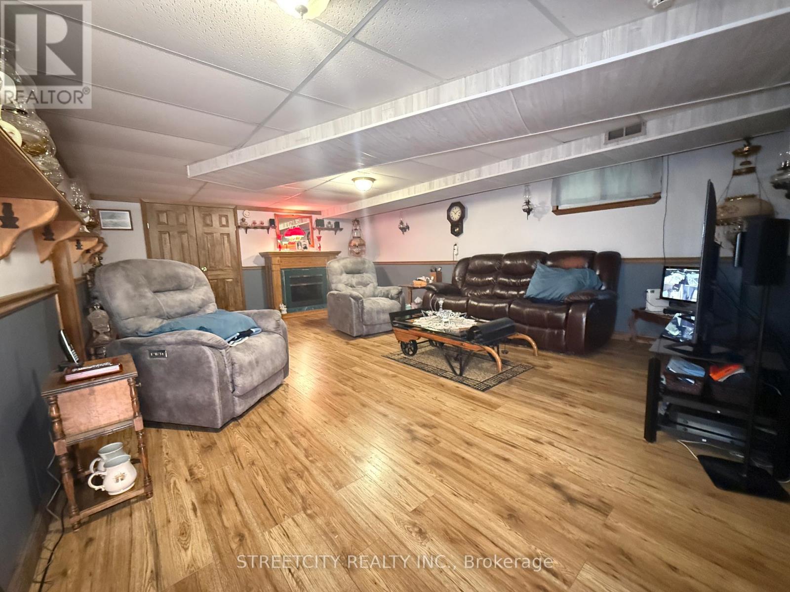 29422 Dawn Valley Road, Chatham-Kent, Ontario  N0P 2M0 - Photo 24 - X12332031