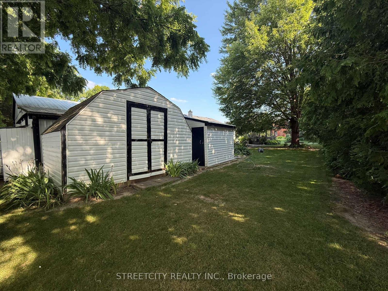 29422 Dawn Valley Road, Chatham-Kent, Ontario  N0P 2M0 - Photo 34 - X12332031