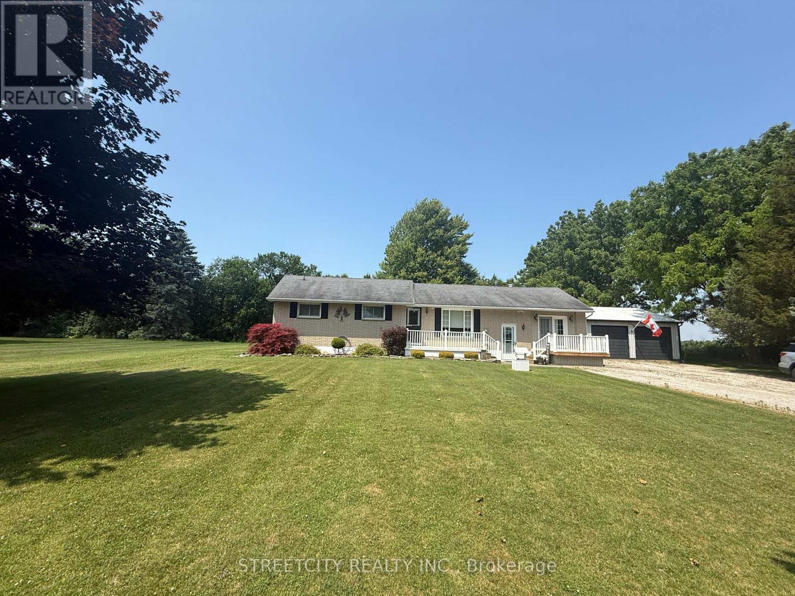 29422 Dawn Valley Road, Chatham-Kent, Ontario  N0P 2M0 - Photo 36 - X12332031