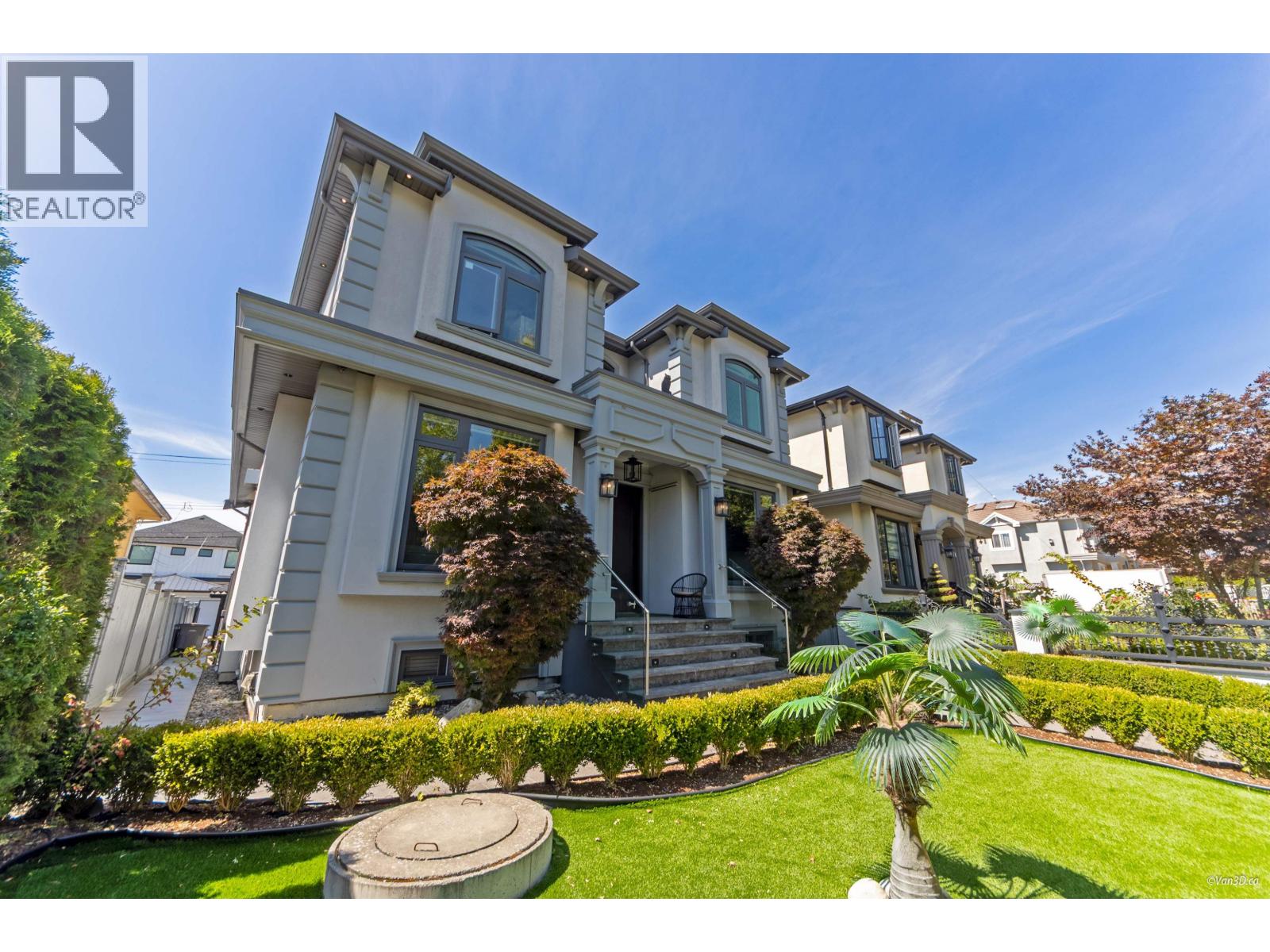 Property at 6913 ARGYLE STREET image 2