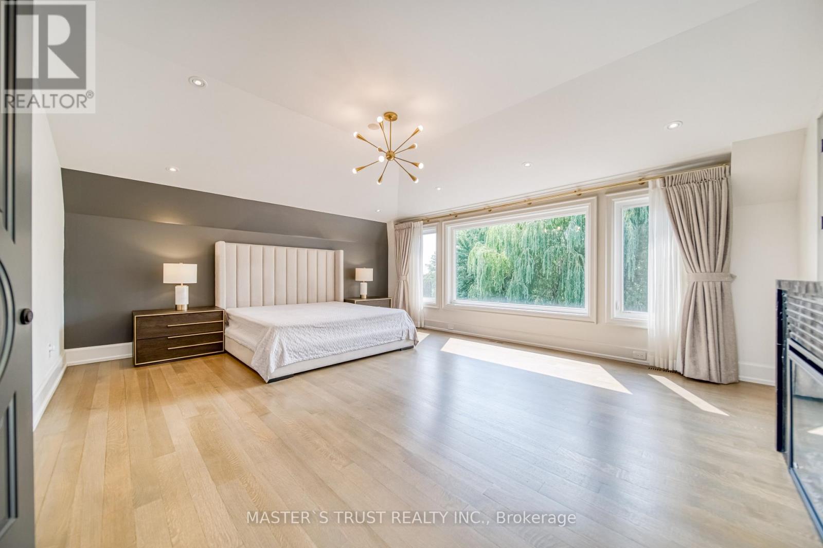 15 Ames Circle, Toronto, Ontario  M3B 3B9 - Photo 19 - C12332048