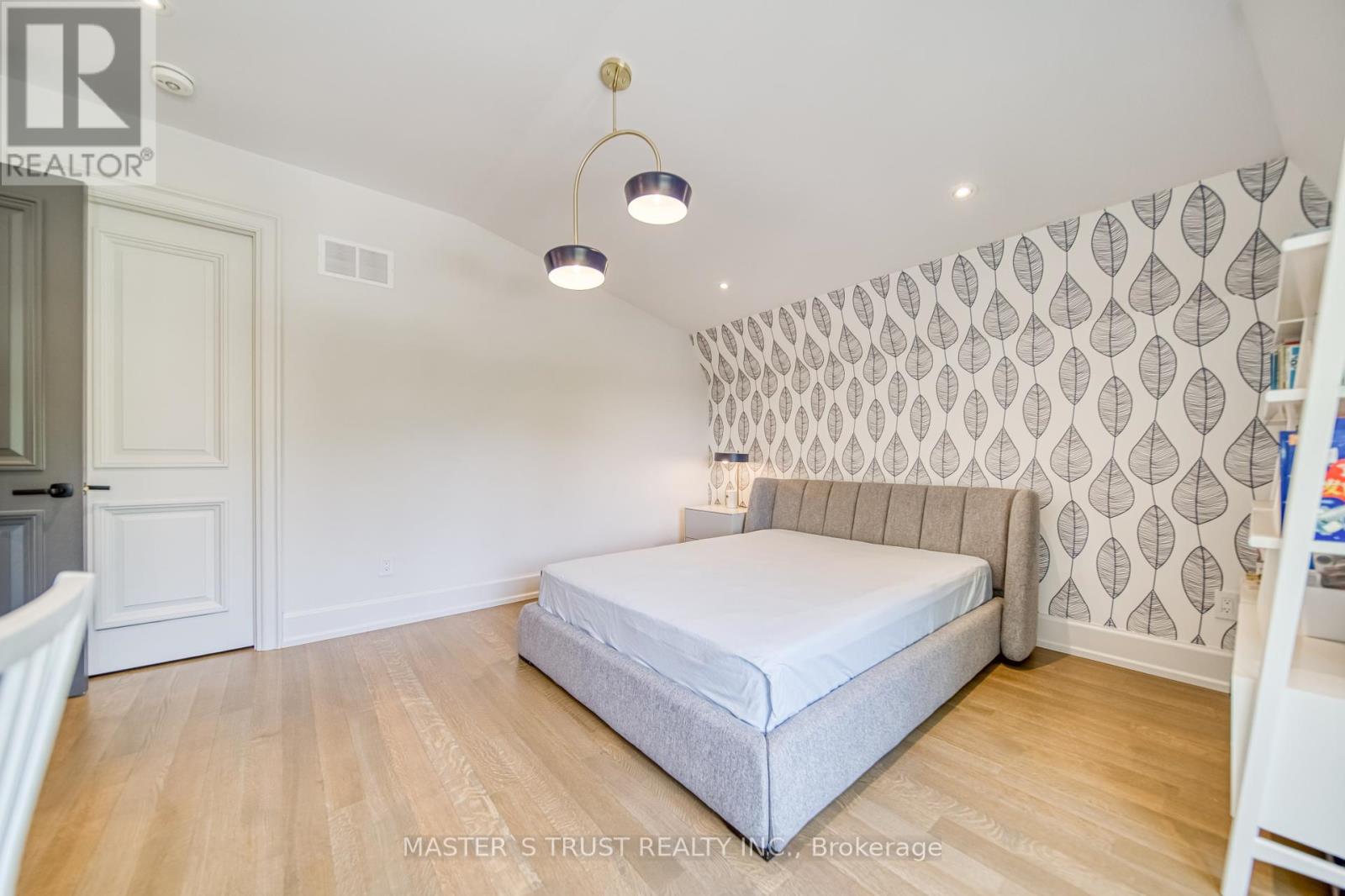 15 Ames Circle, Toronto, Ontario  M3B 3B9 - Photo 26 - C12332048