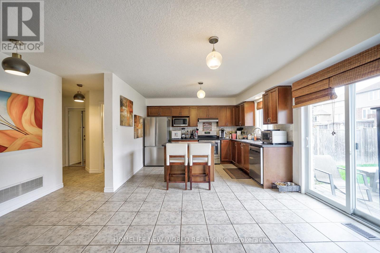 58 Sovereigns Gate, Barrie, Ontario  L4N 0Y9 - Photo 18 - S12332028