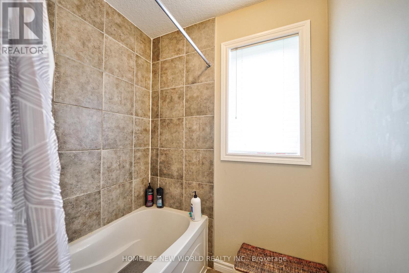 58 Sovereigns Gate, Barrie, Ontario  L4N 0Y9 - Photo 34 - S12332028