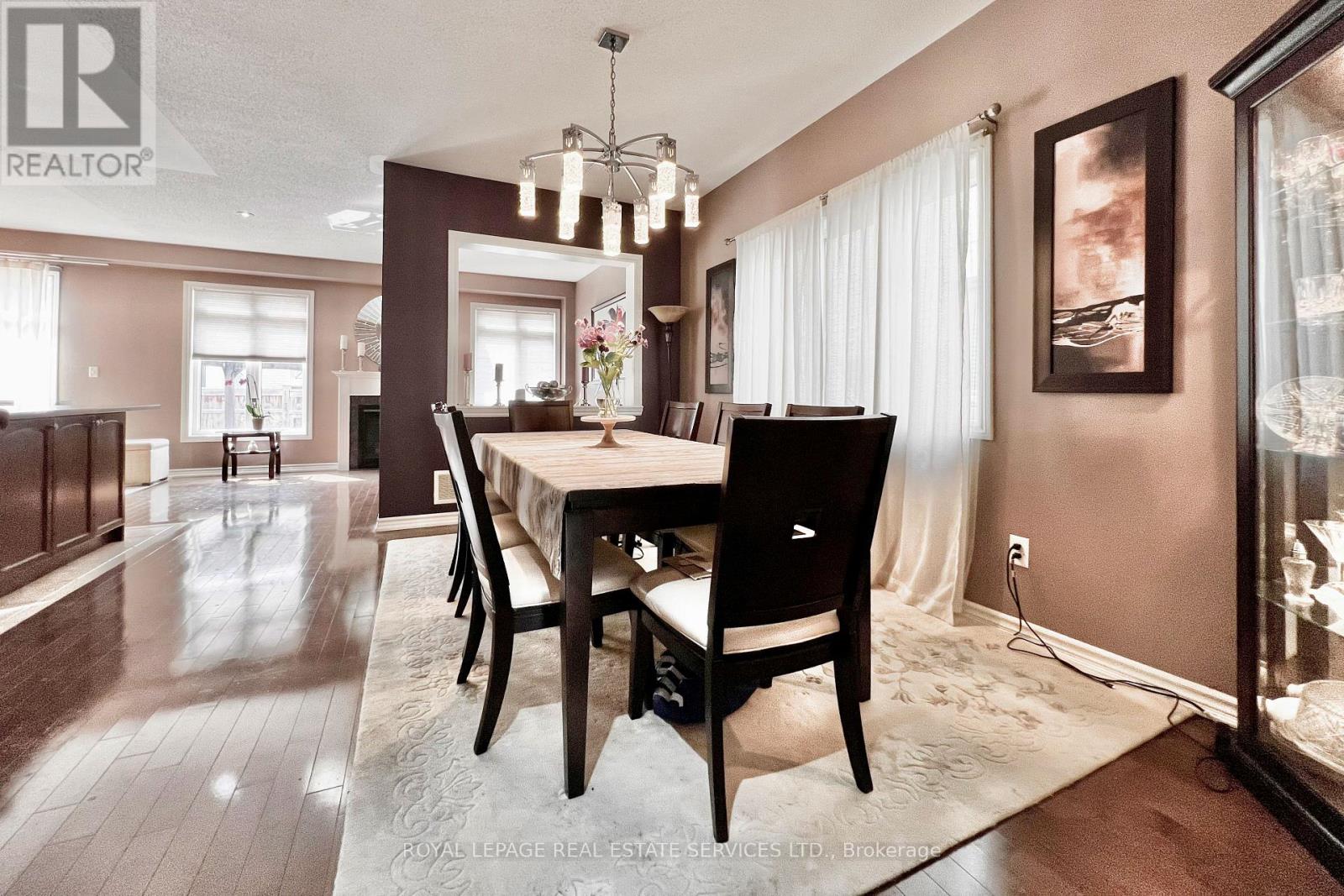4681 Webb Street, Burlington, Ontario  L7M 0E3 - Photo 6 - W12332017
