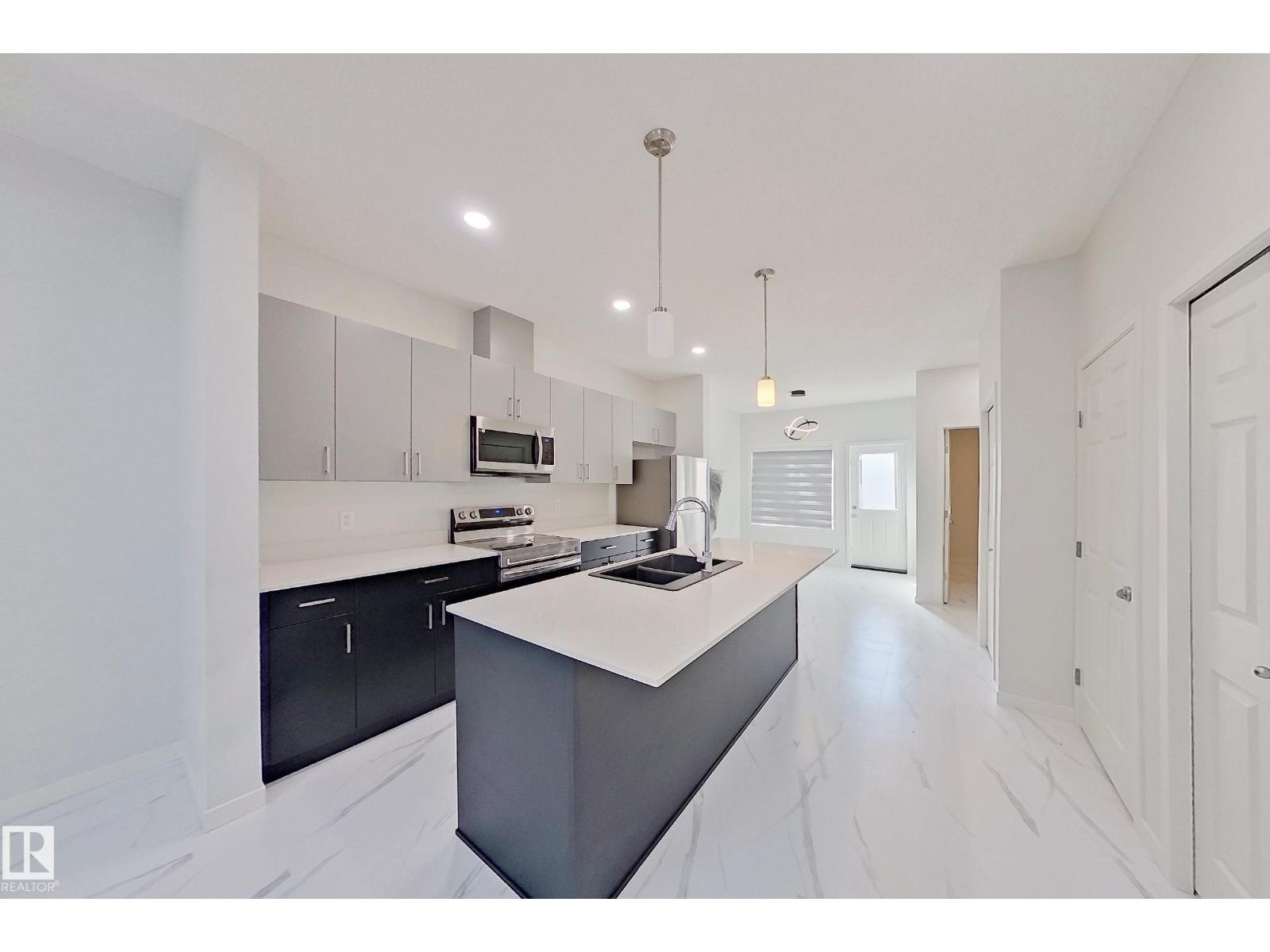 7118 46a St, Beaumont, Alberta  T6T 2J1 - Photo 11 - E4451830