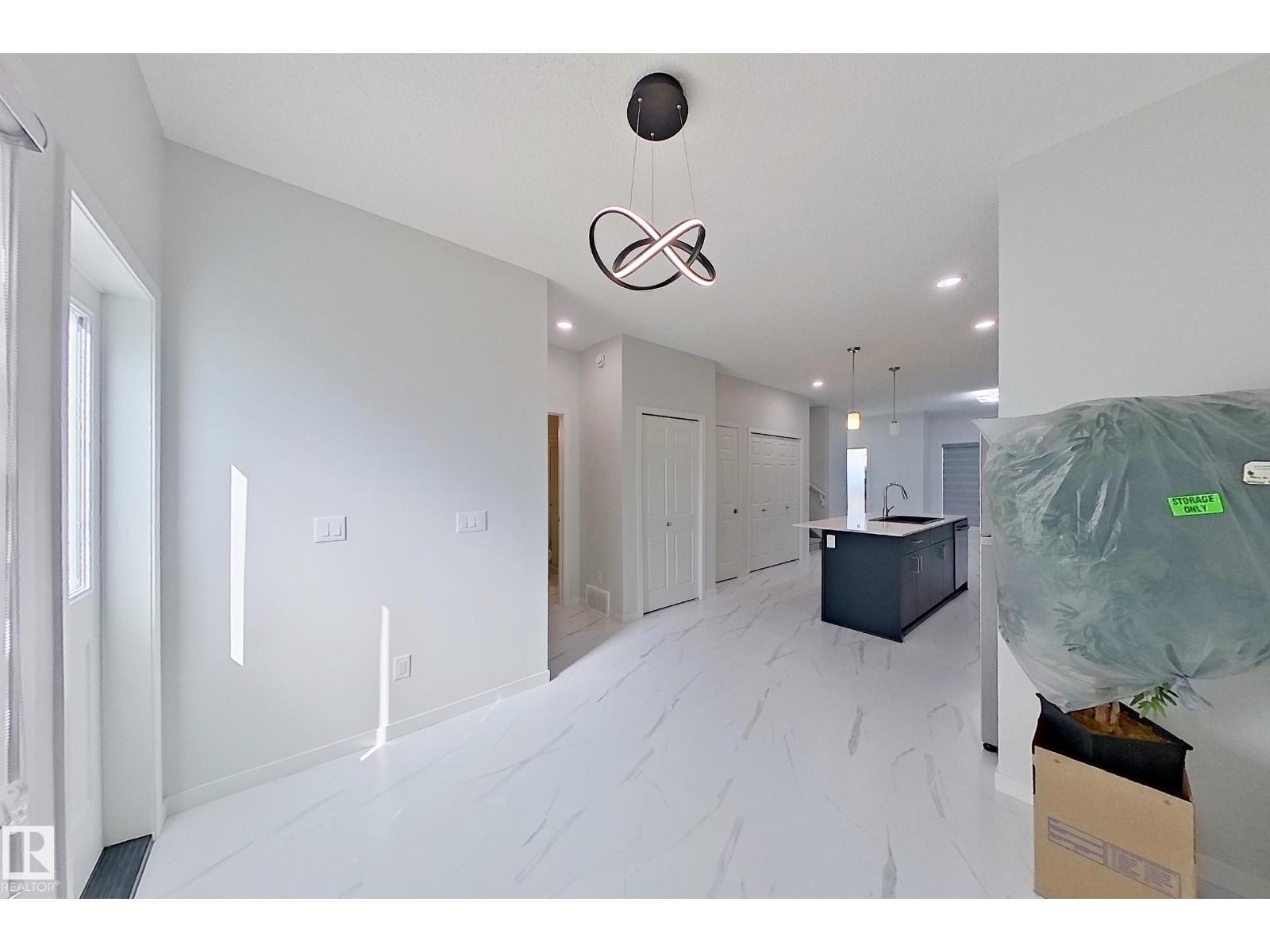 7118 46a St, Beaumont, Alberta  T6T 2J1 - Photo 8 - E4451830