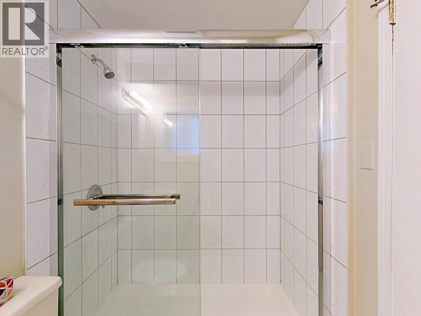 3232 E 43rd Avenue, Vancouver, British Columbia  V5R 2Z9 - Photo 33 - R3034742