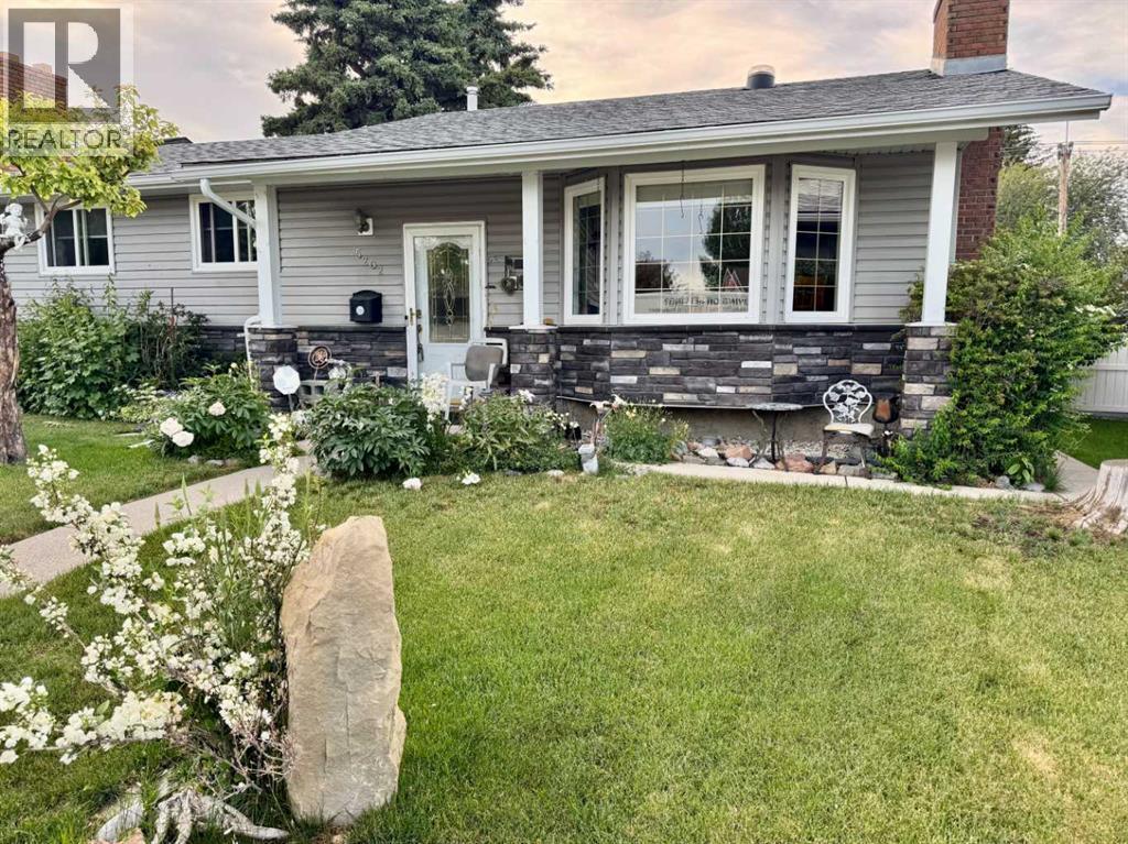 Property at 5202 Whitestone Road NE image 1