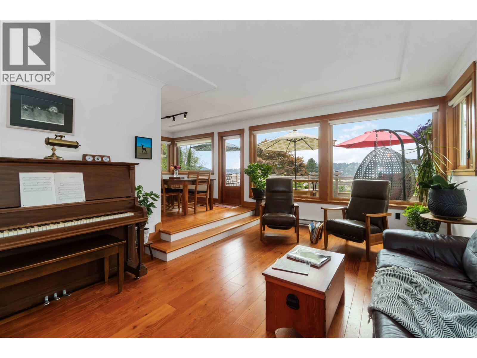 4554 Belcarra Bay Road, Belcarra, British Columbia  V3H 4P4 - Photo 9 - R3034938