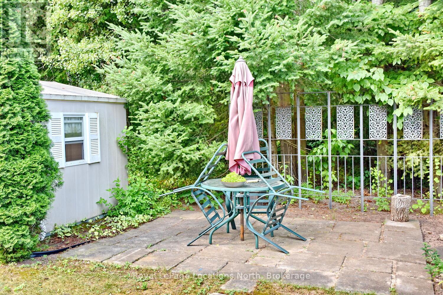 100 62nd Street S, Wasaga Beach, Ontario  L9Z 2Z4 - Photo 15 - S12332126
