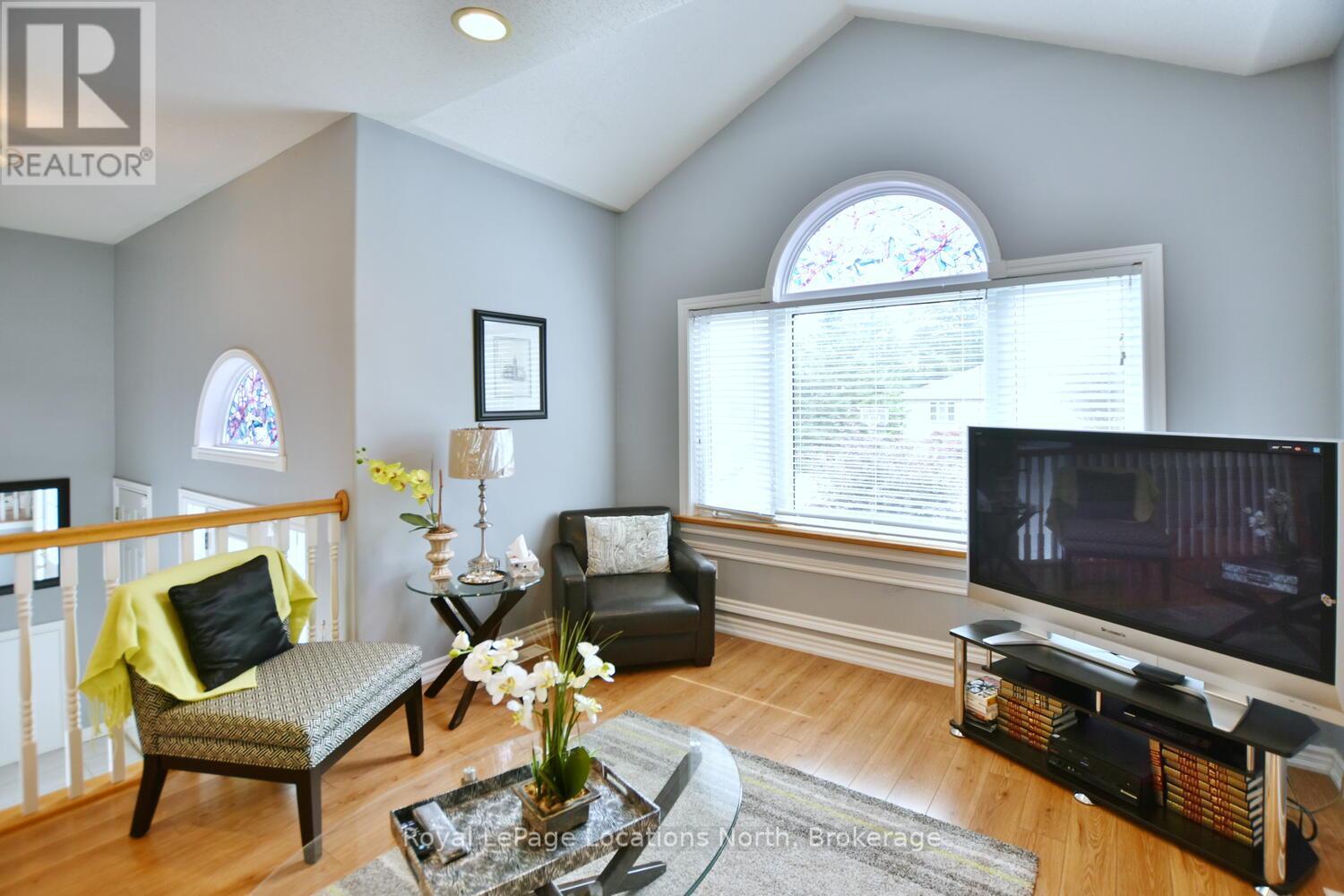 100 62nd Street S, Wasaga Beach, Ontario  L9Z 2Z4 - Photo 25 - S12332126