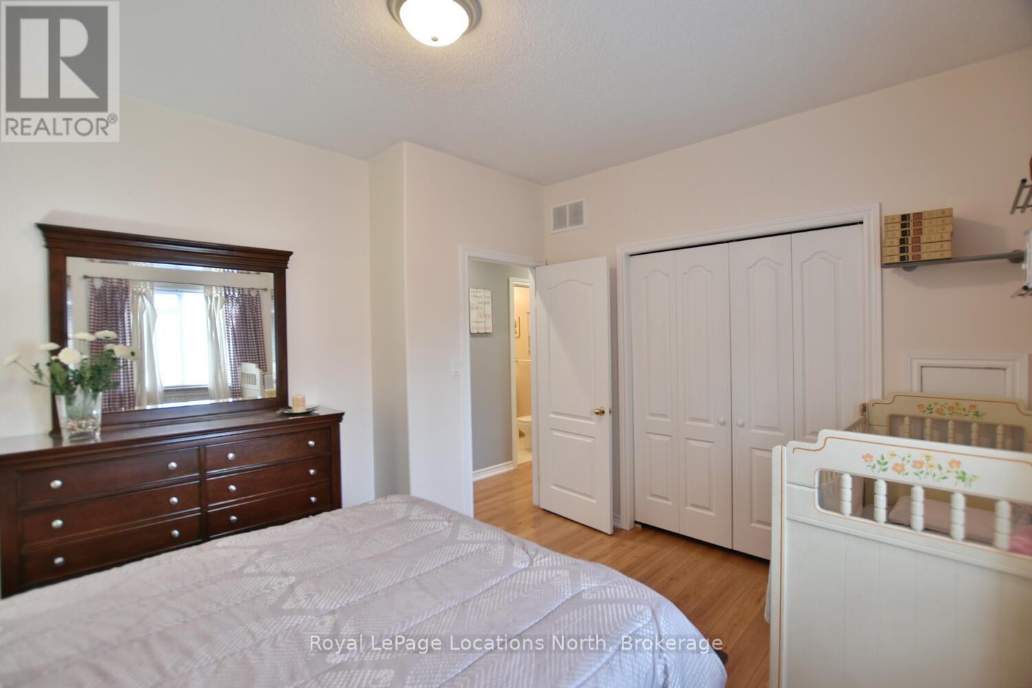 100 62nd Street S, Wasaga Beach, Ontario  L9Z 2Z4 - Photo 35 - S12332126
