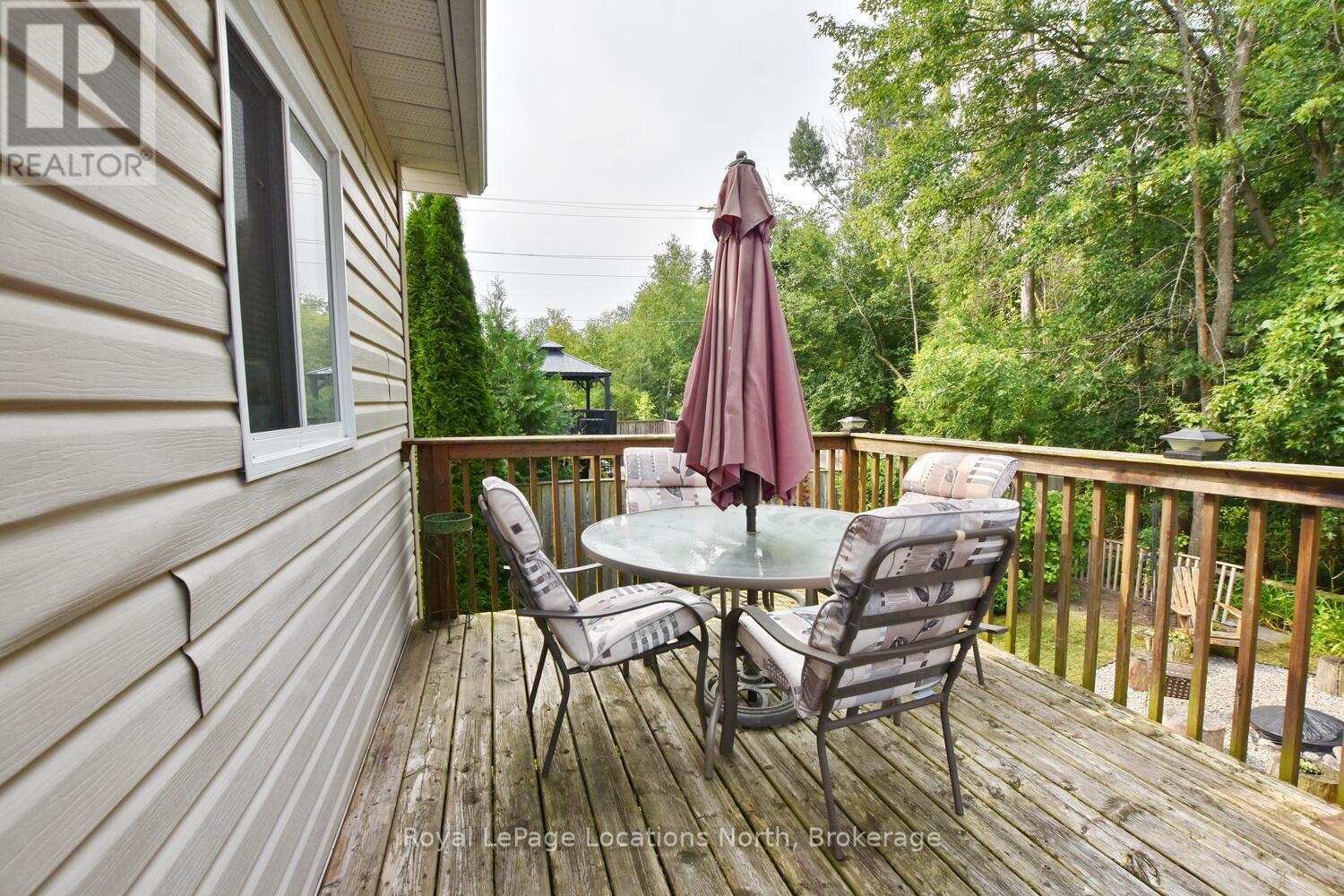 100 62nd Street S, Wasaga Beach, Ontario  L9Z 2Z4 - Photo 9 - S12332126