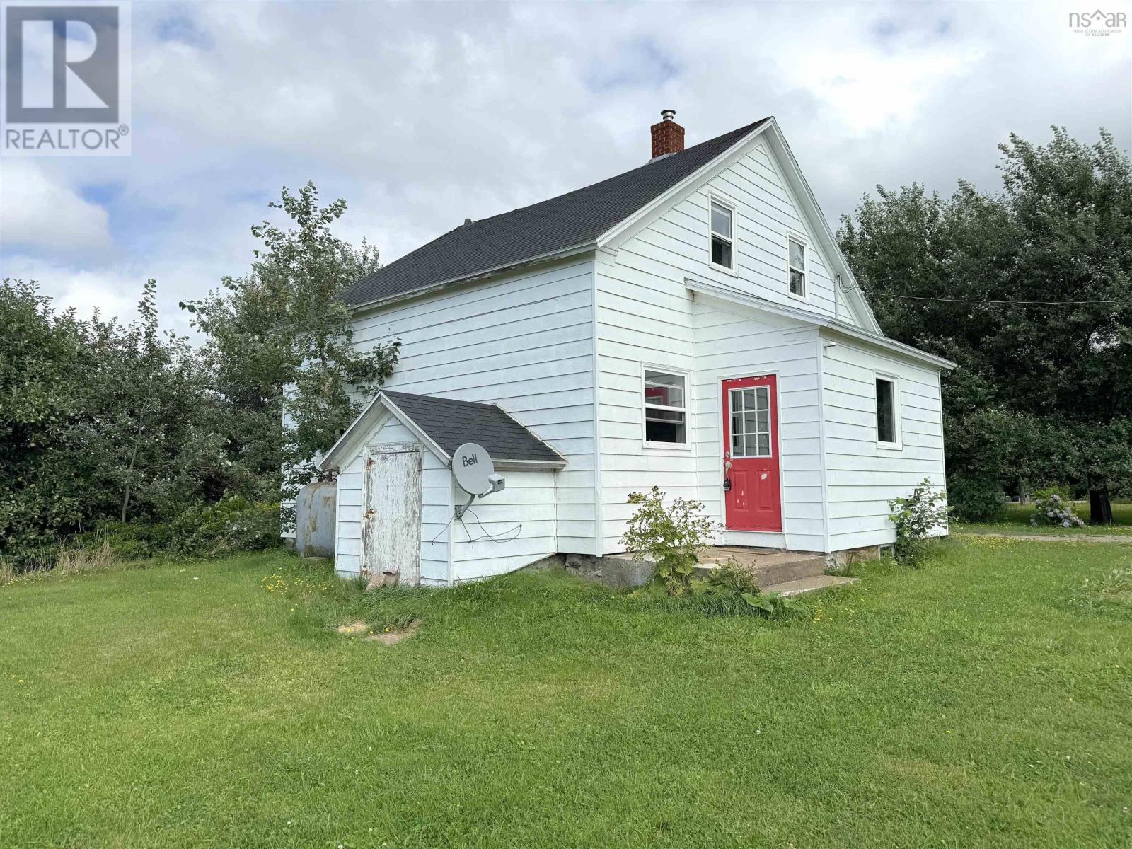 12723 Cabot Trail, Grand Étang, Nova Scotia  B0E 1H0 - Photo 2 - 202505815