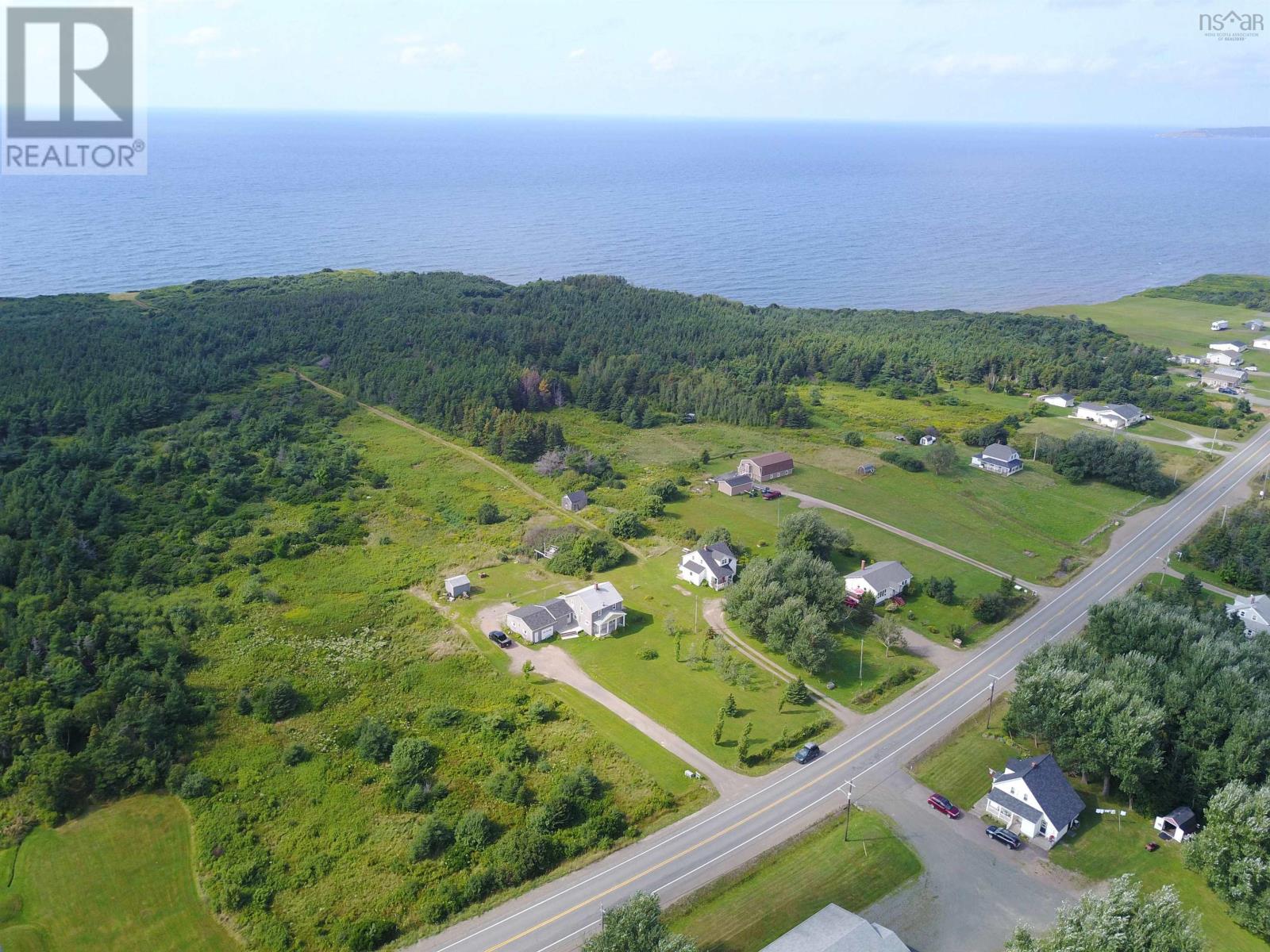 12723 Cabot Trail, Grand Étang, Nova Scotia  B0E 1H0 - Photo 41 - 202505815