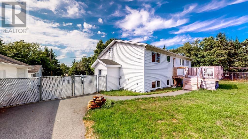 Property at 6 Powers Farm Road image 2
