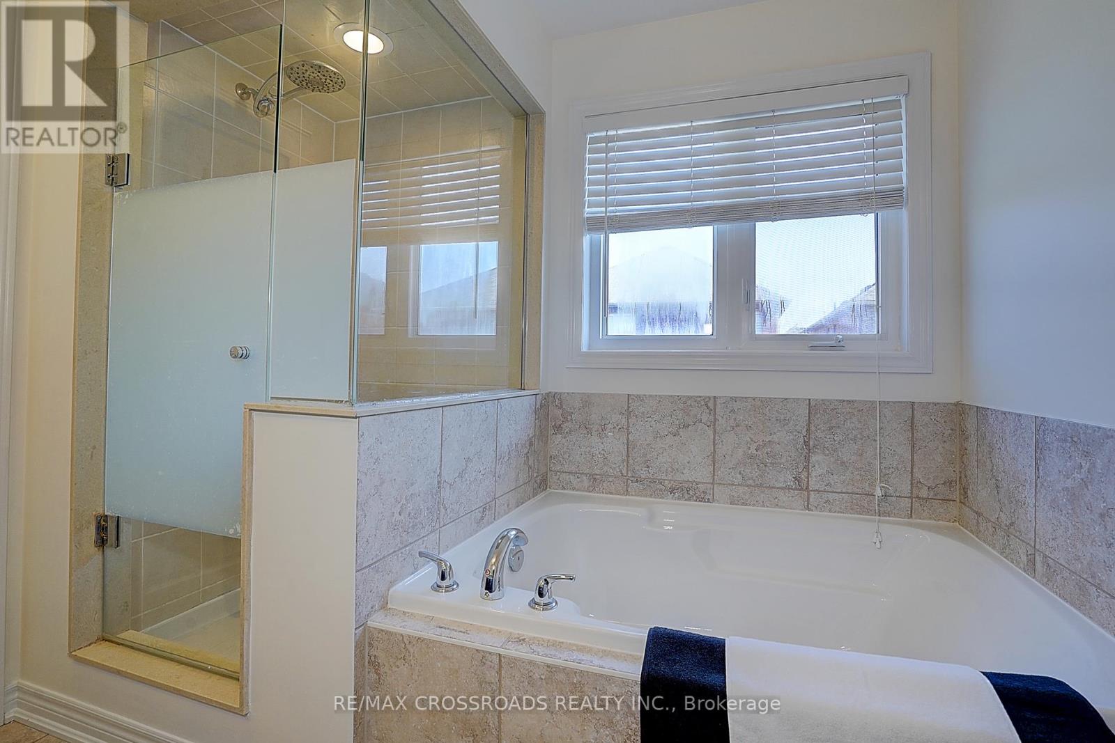 106 Milos Road, Richmond Hill, Ontario  L4E 0M3 - Photo 38 - N12332061