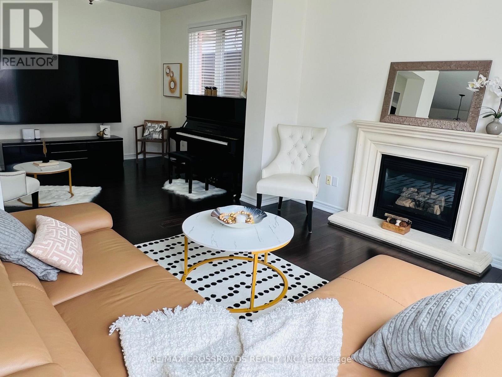 106 Milos Road, Richmond Hill, Ontario  L4E 0M3 - Photo 15 - N12332061