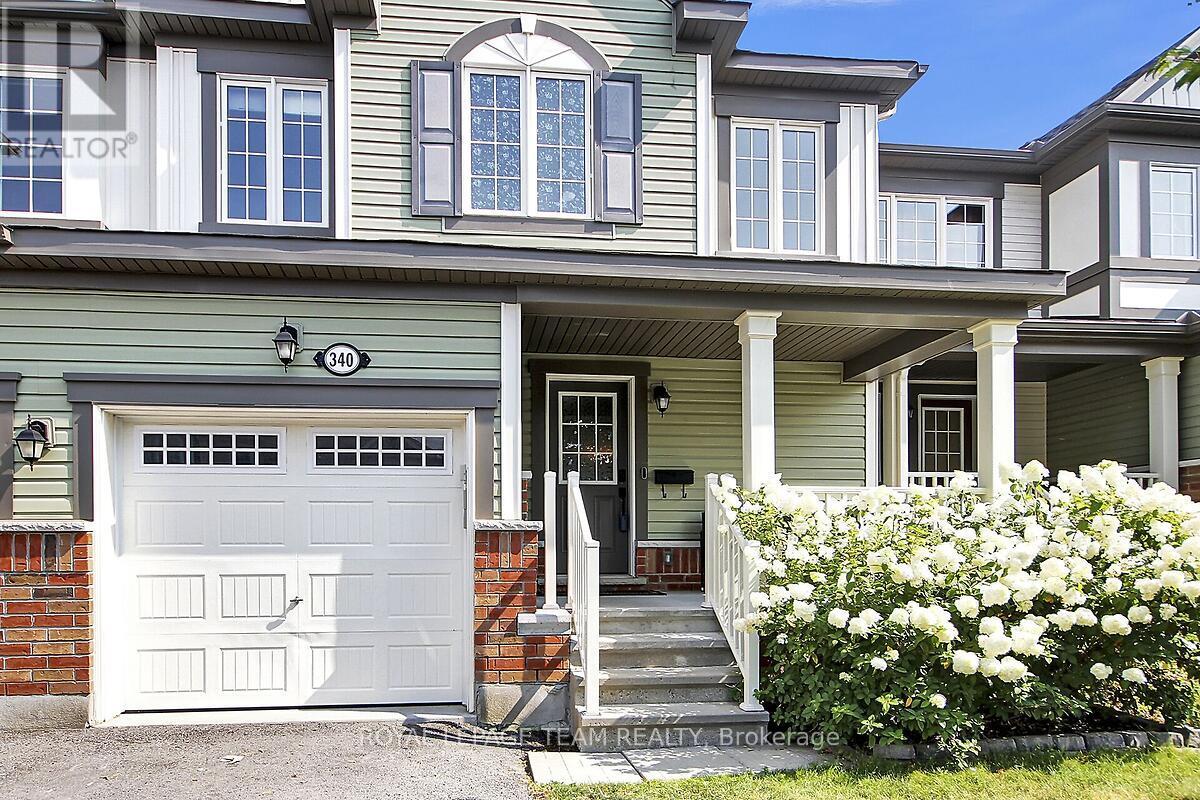 Property at 340 ASTELIA CRESCENT image 3